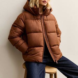 Comfortable Fabric Outdoor Wear <b>Women</b> Puffer <b>Jacket</b> Plus Size <b>Waterproof</b> Breathable Hiking <b>Running</b> Casual <b>Women</b> Bubble <b>Jacket</b> - Product Image 3