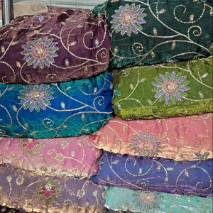 Tissu Fendy brodé respirant au toucher doux pour vêtements de mariage, décoration intérieure, style élégant, meubles de luxe non tissés pour garçons - Product Image 1