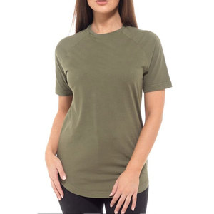 เสื้อยืดคอกลมแขนสั้นสีแดงล้วนสำหรับผู้หญิงจาก TAYUMA INDUSTRIES ผ้าเจอร์ซีย์ลำลอง 100% ผ้าฝ้าย เป็นมิตรกับสิ่งแวดล้อม ใส่ได้ในฤดูร้อน ทรงปกติ - Product Image 4