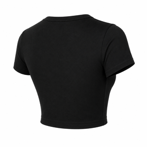 เสื้อครอปท็อปผู้หญิงสีดำ แขนสั้น คอกลม ทรงเข้ารูป สไตล์ลำลอง ผ้าเจอร์ซีย์ถัก ทอสีพื้น สีเดียว เป็นมิตรกับสิ่งแวดล้อม พร้อมโลโก้ 100% - Product Image 4