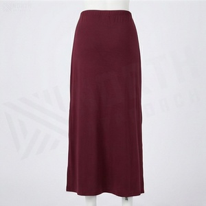 Jupe droite mi-mollet pour femme, couleur unie, taille élastique, fente latérale, en maille modal et élasthanne, style minimaliste, toutes saisons - Product Image 2
