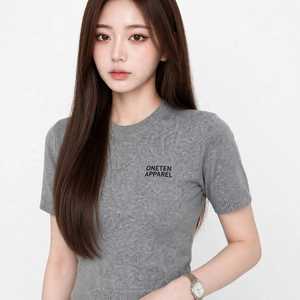 ชุดเซ็ตเสื้อแขนสั้นคอกลมสีเทาพิมพ์ลายและกางเกงขายาวเอวผูกเชือกทรงขากว้างสำหรับผู้หญิง ยี่ห้อ OneTen Apparel รุ่น Autumn 2-in-1 - Product Image 6