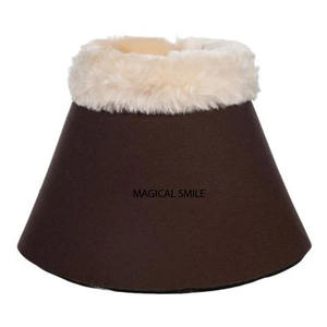 Botas de neopreno para caballos Comfort Softopren diseñadas para brindar protección y comodidad superiores para su caballo durante las paseos. - Product Image 5