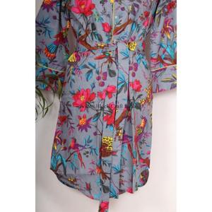 Camisa Kimono Maxi Bohemia de Algodón para Mujer, Estilo Indio, con Cinturón y Botones Decorativos, Ajuste Holgado y Elegante - Product Image 6