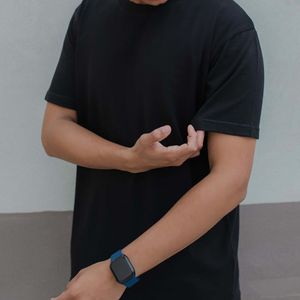 เสื้อยูนิฟอร์มพนักงานร้านอาหาร เสื้อเชฟ เสื้อพนักงานเสิร์ฟ ผ้าฝ้าย 100% มีสินค้าในสต็อก เสื้อผ้าสำหรับงานบริการ สีดำ สีขาว เสื้อยืดพนักงานเสิร์ฟในครัว รับผลิตแบบ OEM ODM - Product Image 2