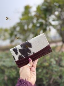 Cartera de mano de cuero de vaca estilo occidental, funda para teléfono, billetera marrón elegante de piel con pelo, regalo para mujer - Product Image 2