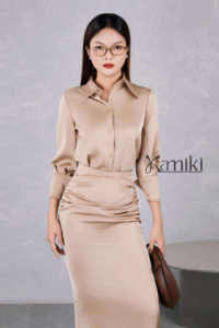 Button-Detail <b>Bustier</b> Top and Skirt Two-Piece Set KS30 Vietnam Women Sets Elegant Solid Chic Sleeveless Office All Season Wear - Product Image 5