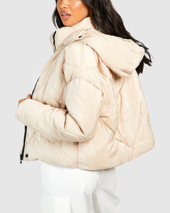 Blouson matelassé court pour homme, très demandé pour l'hiver, entièrement personnalisable, broderie et impression sur coton - Product Image 3