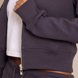 Sudaderas Cortas al por Mayor para Mujer, Sudadera con Cierre de Cremallera de Algodón de Buena Calidad Personalizada para Mujer, Ropa Urbana, Sudaderas Cortas Lisas Personalizadas - Product Image 6