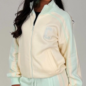 Custom Outfits Manufacturer Cotton Tracksuit Set Two Piece <b>Cropped</b> <b>Zip</b> <b>up</b> Hoodie and Sweatpants Set Sports Tracksuits for Women - Product Image 5