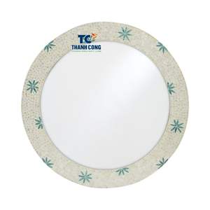 Espejo de ratán de diseño exclusivo del fabricante para compradores mayoristas, con estilo de espejo lunar de ratán esculpido y soporte de exportación de fábrica - Product Image 1