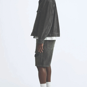 กางเกงยีนส์ขาสั้นทรงตรงผ้าถักเนื้อบางเบาสำหรับผู้ชายรุ่นใหม่ล่าสุด 100% ผ้าฝ้าย สวมใส่สบาย เป็นมิตรกับสิ่งแวดล้อม สีสันตามสั่ง - Product Image 6