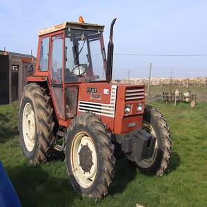 Tracteur Fiat 160-90 d'occasion moderne, prix de gros, équipement agricole robuste conçu pour une productivité maximale - Product Image 1