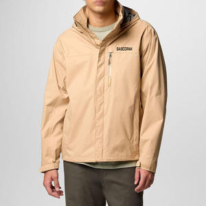 Veste de pluie imperméable pour homme, durable, avec logo et couleur personnalisés, coupe-vent, respirante, pour l'extérieur, avec capuche réglable et fermeture éclair - Product Image 1