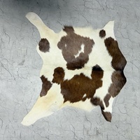 Peau de veau 100% naturelle, motif brut, pour la fabrication de tapis de décoration intérieure, sacs, ceintures et accessoires (logo personnalisé disponible)