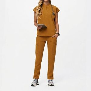 OEM Custom Nurse <b>Scrubs</b> <b>Set</b> Breathable Medical Uniform Comfortable Hospital Workwear Fast Delivery Supplier <b>Scrubs</b> <b>Set</b> - Product Image 4