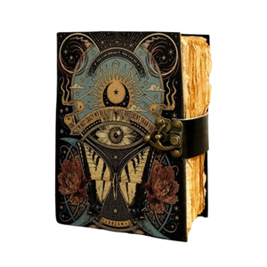 Carnet en cuir personnalisé Papillon Céleste, Journal Spirituel Soleil et Lune, Style Dark Academia, Cadeau - Product Image 1