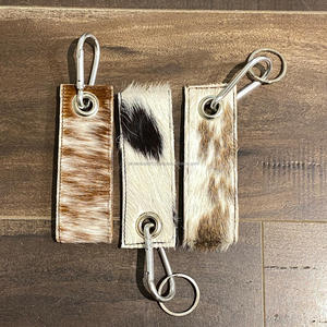 Nouveau 2025 promotionnel en gros peau de vache mousqueton Clips longe cintre en cuir véritable porte-clés porte-clés avec boucle anneau porte-clés - Product Image 6