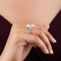 Bague de Fiançailles Chrétienne en Moissanite Ovale de 5,15 CTW de Qualité Supérieure, en Argent 925 Plaqué Or 18K, Sertie à Griffes avec Halo Caché – Vente en Gros