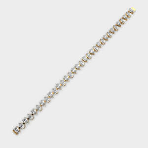 Pulsera de tenis chapada en oro macizo de 18 quilates para mujer, con moissanita de corte pera y engaste de garra, joyería de lujo para boda - Product Image 3