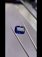 Saphir bleu naturel certifié, taille coussin, 5,46 carats, couleur bleu intense de qualité supérieure, clarté excellente, qualité fine, pour collectionneur, magnifique.