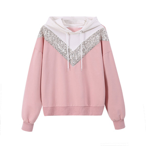 ชุดเซ็ตเสื้อครอปและกางเกงขาสั้นถักนิตติ้งลำลองสำหรับฤดูร้อนสำหรับผู้หญิง พร้อมลายปักและงานปะติด - Product Image 4