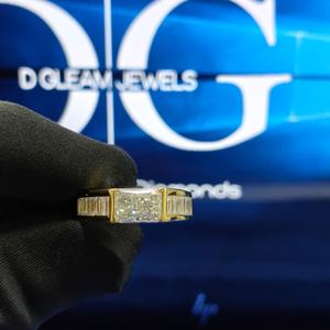 Anillo de Oro para Hombre con Diamante Cultivado en Laboratorio de Corte Radiante de 2CT, con Piedras Laterales en Baguette, Anillo de Diamante de Lujo para Hombre, Anillo de Compromiso - Product Image 4