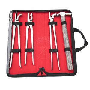 Kit d'outils de ferrage en gros avec pince crocodile, pince standard, marteau de ferrage et pince courbée à poignée antidérapante - Product Image 1