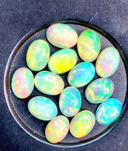 Opale d'Éthiopie naturelle de qualité supérieure, cabochon ovale, certifiée IGI, effet lumineux, multicolore, pierre précieuse en vrac pour bijoux fins - Product Image 4