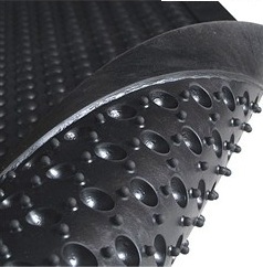 Rouleau de sol en caoutchouc à bulles, best-seller, flexible, haute résistance, pour centre de fitness, atelier, garage et usine - Product Image 6