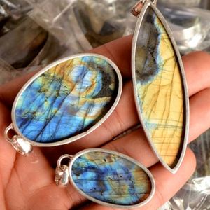 Pendentif en labradorite drusy le plus vendu, vente en gros de pendentifs pour bijoux de mariage avec breloque en pierre de labradorite - Product Image 2