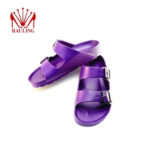 Sandalias Planas Antideslizantes de Diseño Personalizado para Hombre y Mujer, Sandalias de Playa de Verano con Suela Gruesa y Suave, Lindas Sandalias de Espuma EVA con Diseño de Oso - Product Image 6
