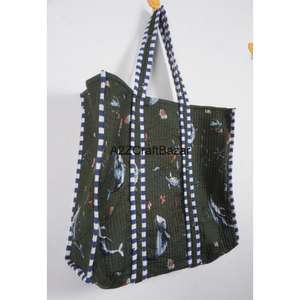 Sac de plage en coton pur à 100% fait main pour femmes, à rayures, avec une longue poignée, grand format, en provenance du Rajasthan - Product Image 5