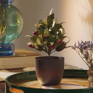 Hot Selling Handcrafted Metal Planter Best Quality Iron Flower <b>Pot</b> Garden Home Decoration Wholesale Price Hanging Usage - Product Image 1
