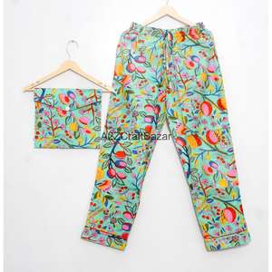 ชุดนอนผ้าฝ้ายยาวสำหรับฤดูร้อนของผู้หญิงอินเดีย ปิดด้วยเชือกผูก ลายดอกไม้ ผ้าถักระบายอากาศได้ดี นุ่ม แห้งเร็ว - Product Image 3