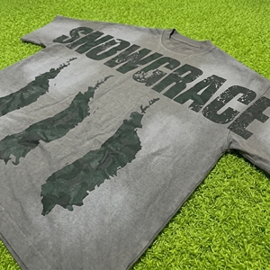 เสื้อยืดพิมพ์ลาย Snowgrace สำหรับผู้ชาย แขนสั้น คอกลม ทรงปกติ สไตล์ลำลอง ลายพราง พิมพ์ลายโลโก้ด้านหน้าด้วยเทคนิค Sublimation Transfer - Product Image 2