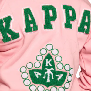 Sweat-shirt rose en chenille avec motif au dos AKA Sorority Inc pour femme, haut à col rond brodé de lettres grecques de qualité supérieure - Product Image 4