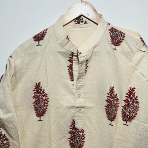 Kurta Corta de Manga Larga para Hombre, 100% Algodón Beige, Calidad Premium |   Estampado Floral Hecho a Mano, Estilo Tradicional, Transpirable - Product Image 2
