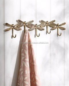 Ganchos de pared vintage con forma de libélula, perchero de metal, decoración para baño, juego de ganchos de hierro fundido con forma de animal, diseño tallado de un solo nivel - Product Image 1