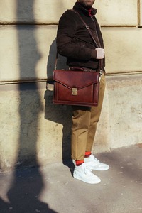 Unique Design Logo Leather Messenger Bag for Corporate Office <b>Laptop</b> Bag Promotional Business Use Available for Sale - Product Image 5
