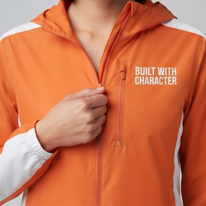 Veste coupe-vent imperméable à capuche pour femme – Vente en gros de vestes de randonnée imperméables pour femme - Product Image 6