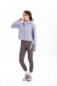 Chaqueta Impermeable con Capucha para Mujer, Transpirable, para Senderismo y Entrenamiento al Aire Libre, Fabricante OEM - Product Image 4