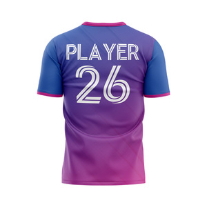 Camiseta de Fútbol para Hombre, Cuello en V, Manga Corta, Sublimada, 100% Poliéster, Absorbe la Humedad, Personalizada con Nombre, Número y Logotipo del Equipo - Product Image 2