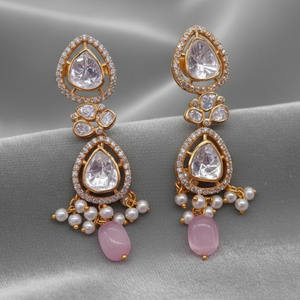 Boucles d'oreilles clous tendance Jessica Creation en argent sterling 925 plaqué rhodium avec moissanite naturelle Polki pour mariage et fiançailles - Product Image 1