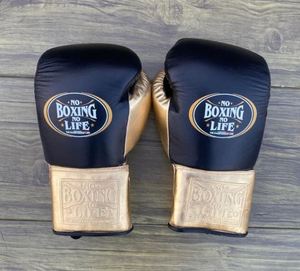 Gants de boxe personnalisables noirs et dorés à lacets avec protège-joues, protège-tête et protège-gland, respirants et légers pour adultes - Product Image 4