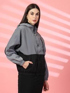 Blouson à capuche pour femme, color block, manches longues, coupe-vent, en polyester tissé, pour l'automne - Product Image 3