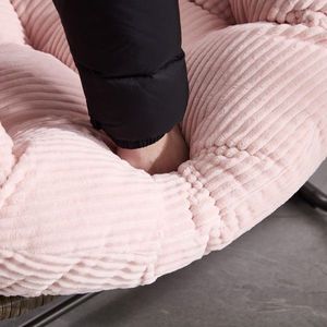 Sedia a Dondolo Reclinabile in Rattan Rosa per Esterni con Cuscino Imbottito per Veranda, Soggiorno, Patio e Giardino - Product Image 3
