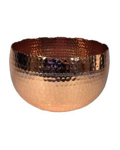 Bol de service en cuivre design avec motif martelé décoratif, vaisselle de luxe pour cadeau de mariage et cadeau d'entreprise - Product Image 2