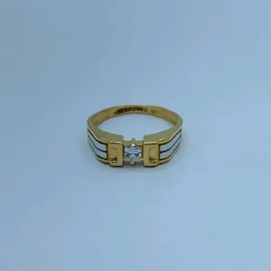 แหวนทองคำ 22K สุดหรูสำหรับผู้หญิง ดีไซน์ปีกเรขาคณิตสุดพิเศษ ประดับเพชร CZ แหวนเดี่ยว สง่างาม เหมาะสำหรับงานแต่งงานและงานหมั้น - Product Image 3