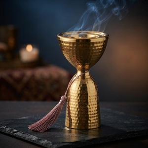 Metal <b>Bakhoor</b> Burner Gold Hammered Arabic Style Censer Mabkhara For <b>Oud</b> Charcoal Traditional Middle Eastern Ramadan Decoration - Product Image 1